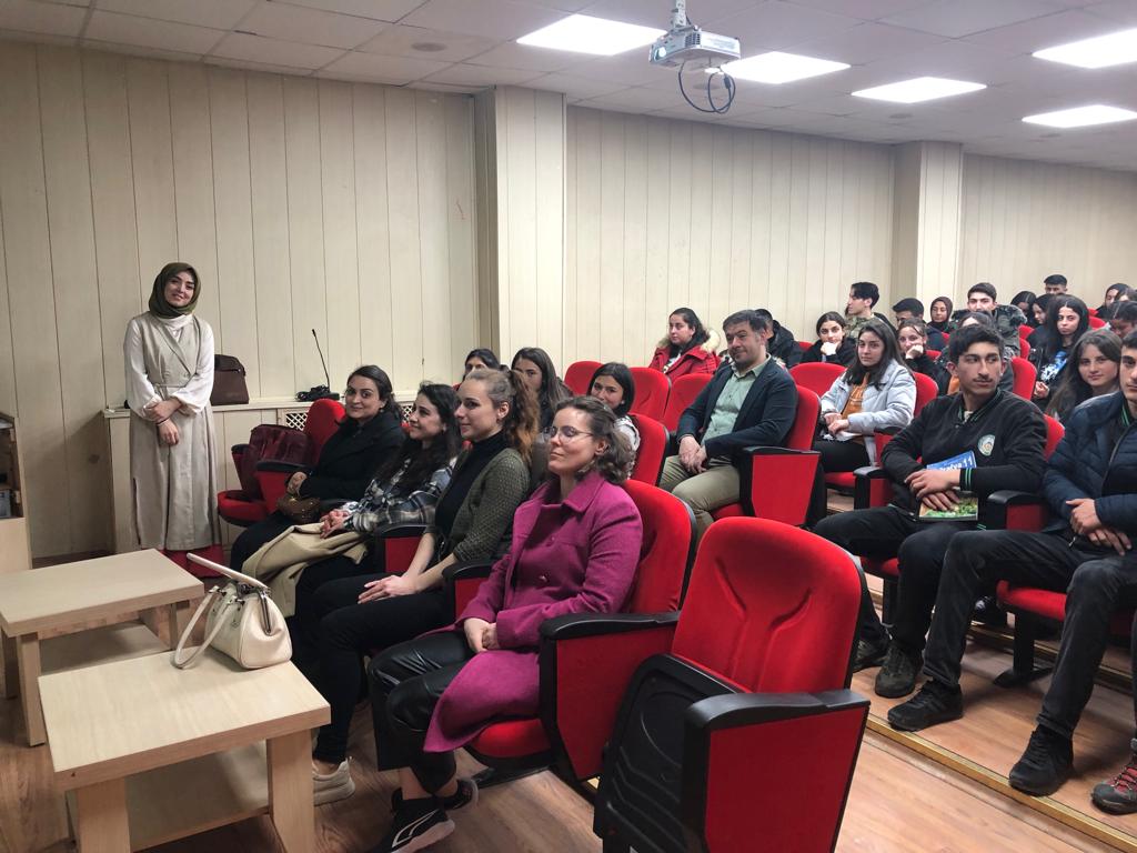 ÖĞRETİM GÖREVLİMİZDEN "STRES YÖNETİMİ" KONULU SEMİNER