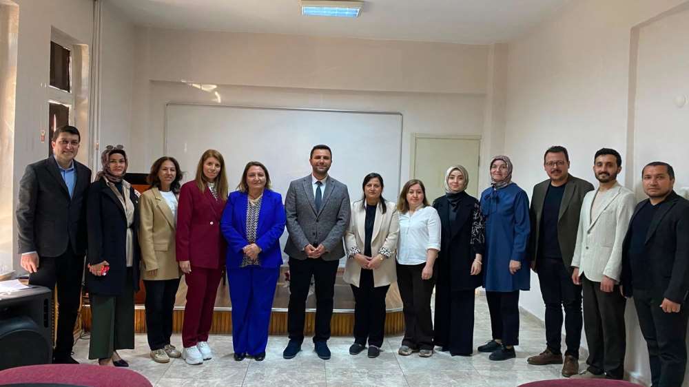 Posof MYO'da "Sağlıklı Yaşam, Güçlü Gelecek" Paneli Düzenlendi